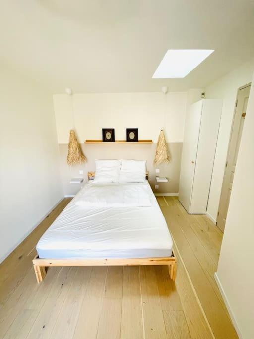 Maison Charmante Avec Terrasse, 2 Chambres 马瑟伊兰 外观 照片